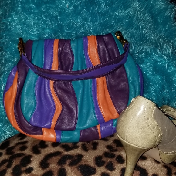 Prada Handbag - Picture 2 of 5